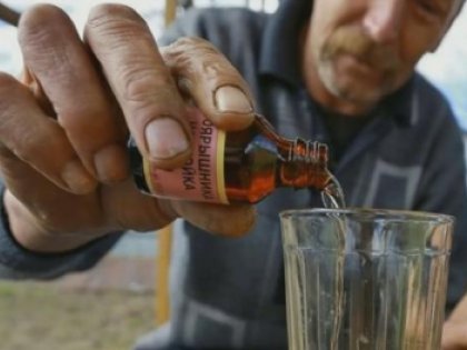 Kárpátalján hódít a patikai alkoholizmus